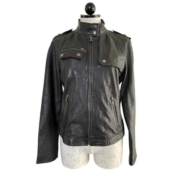 Banana Republic Leather Jacket Black Zip Front & Pockets Gun Flap Moto  Size M - Picture 15 of 15